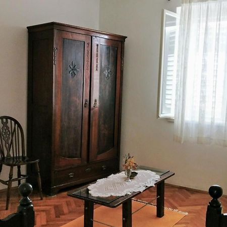 Guesthouse Lidija Сутіван Екстер'єр фото